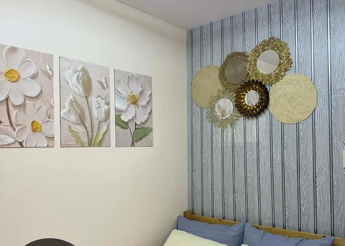 Azure Staycation By Adie Luxe Haven Aparthotel